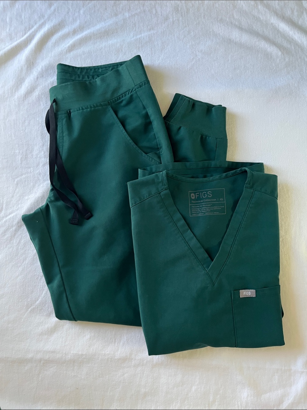 FIGS Scrub Set Forest Green XS/S